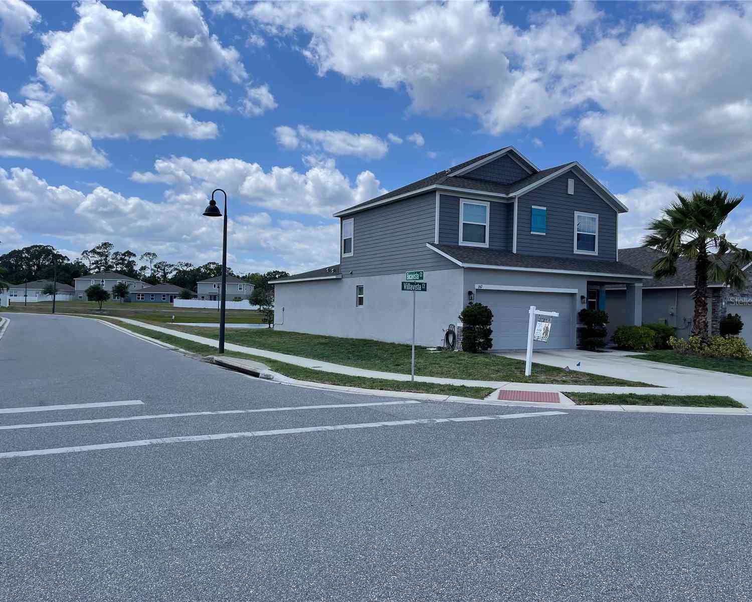 247 Villavista Court, DAVENPORT, Florida image 2