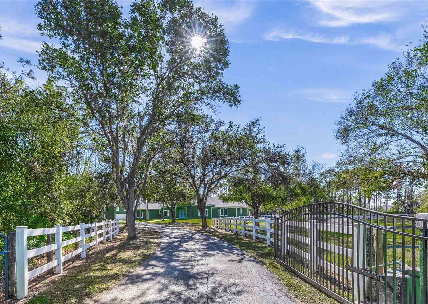 7051 Turtle Lane, SARASOTA, Florida image 9