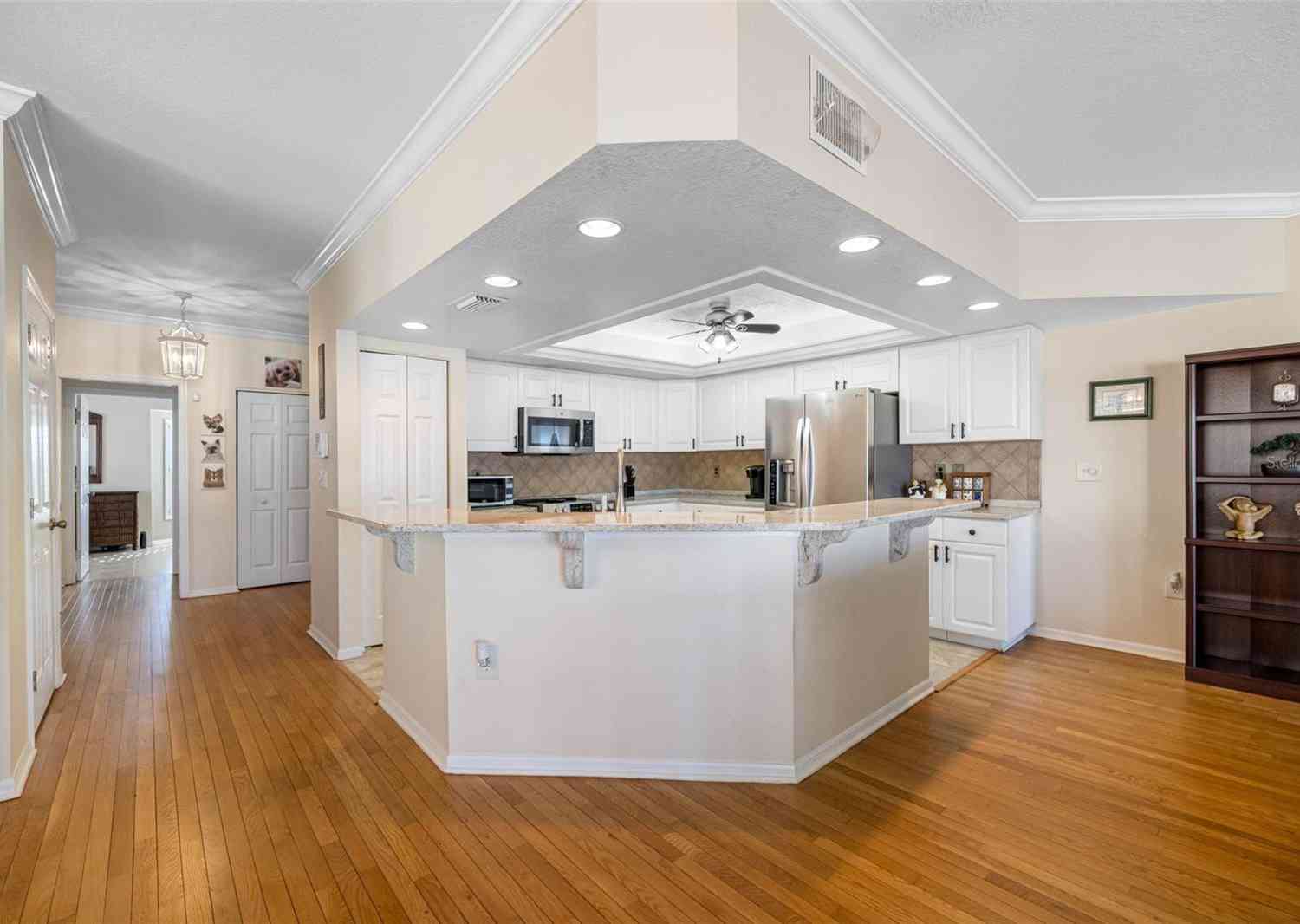 9219 Captiva Circle, Saint Petersburg Beach, Florida image 13