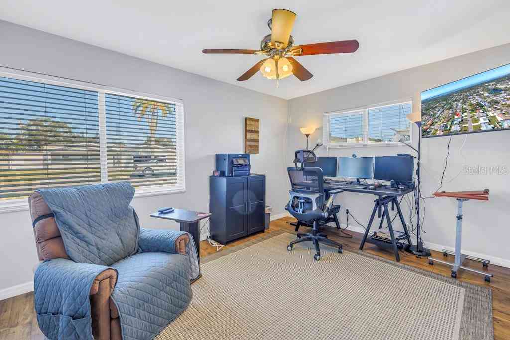 6652 11th Avenue, Saint Petersburg, Florida image 31