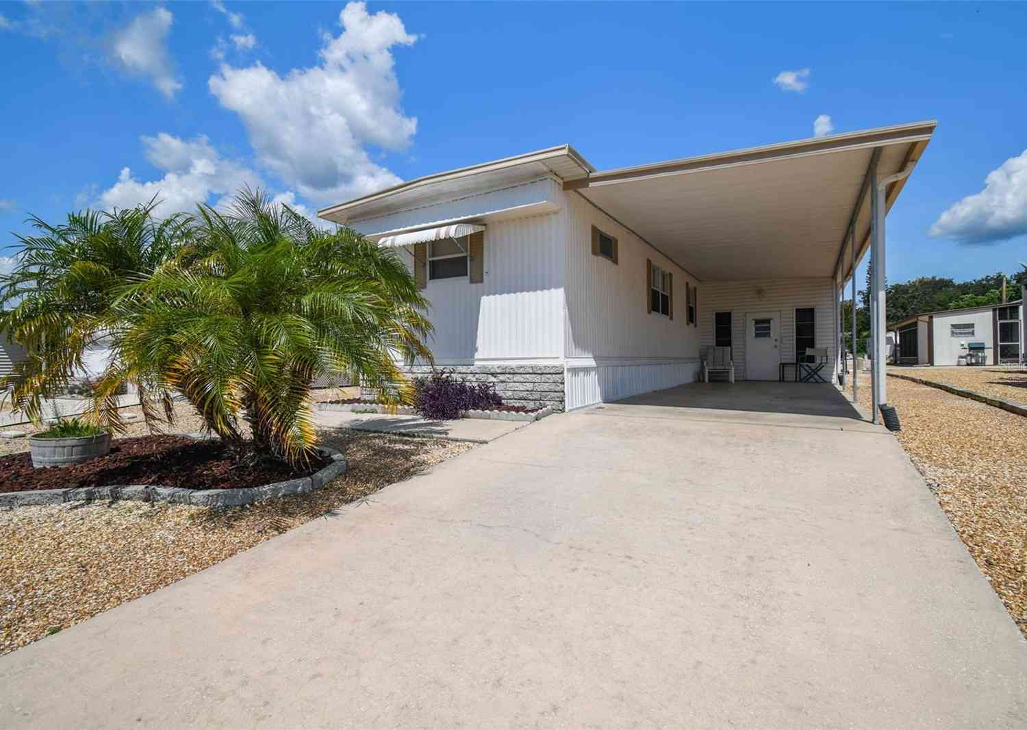 12200 Bonanza Drive, HUDSON, Florida image 1