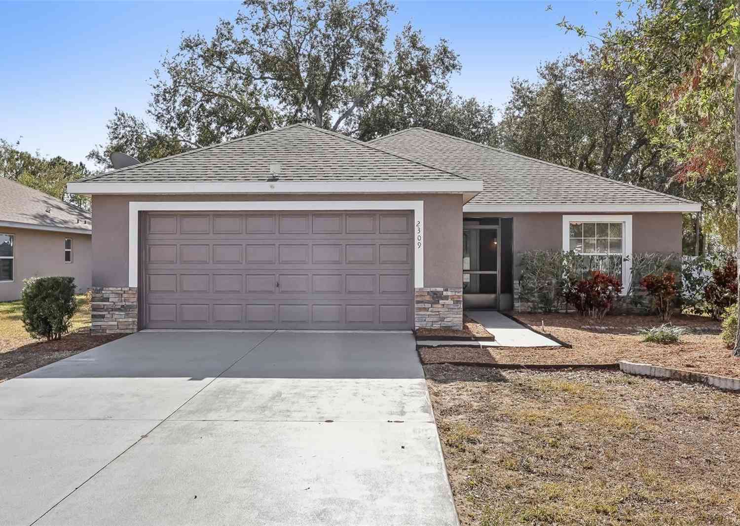 2309 Angel Fish Loop, LEESBURG, Florida image 1