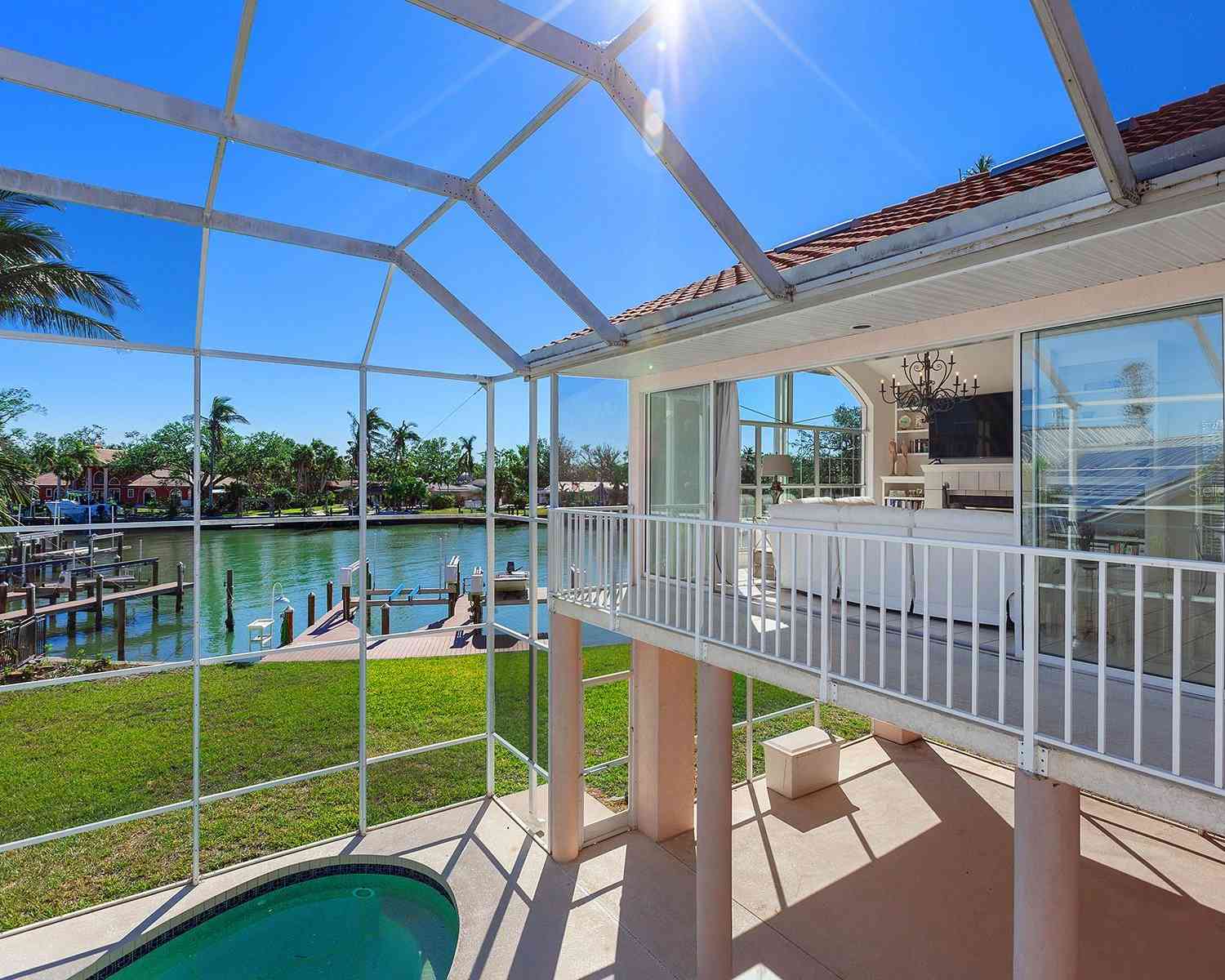 508 Siesta Drive, SARASOTA, Florida image 38