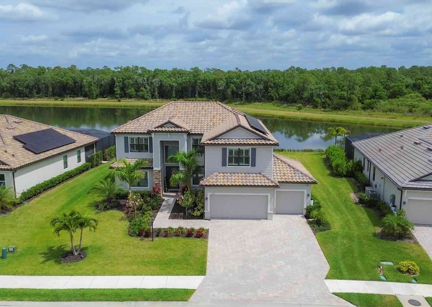 17507 Polo Trail, BRADENTON, Florida image 4