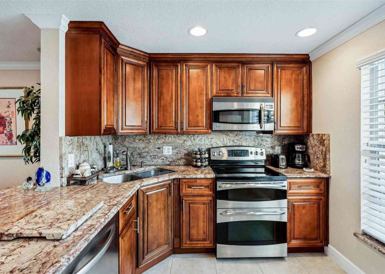 4430 Exeter Drive #M108, LONGBOAT KEY, Florida image 11