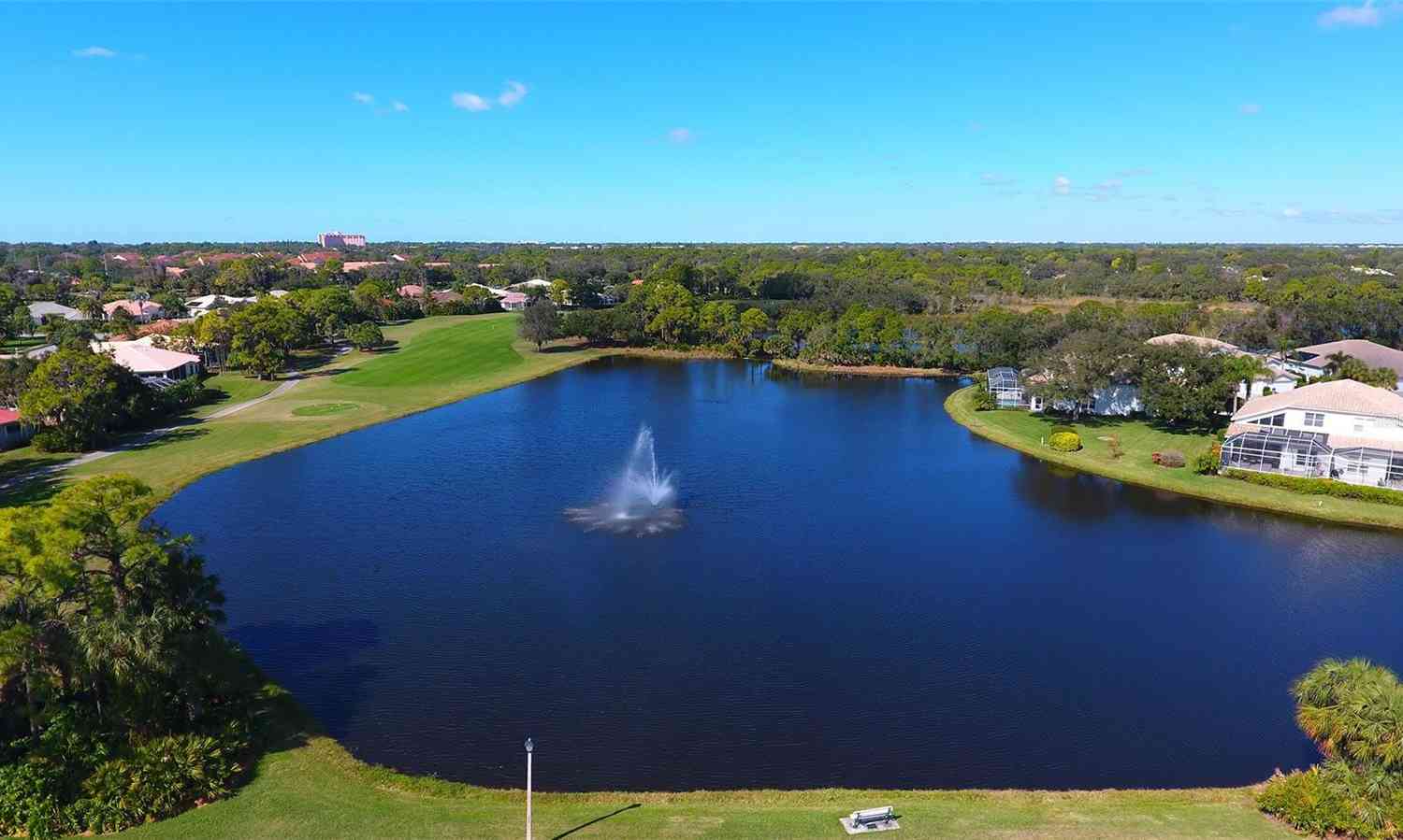 8753 Pebble Creek Lane, SARASOTA, Florida image 37