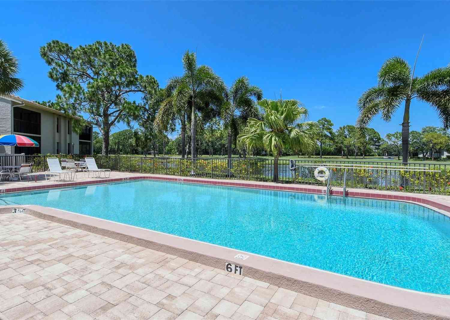 4410 Weybridge #91, SARASOTA, Florida image 32