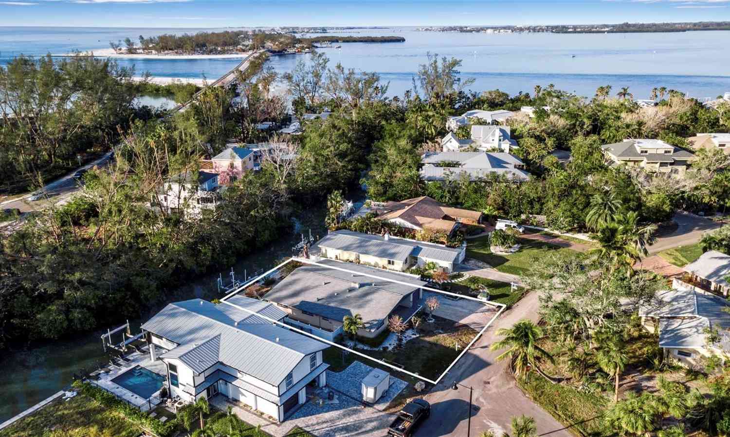 7157 Longboat Drive, LONGBOAT KEY, Florida image 2