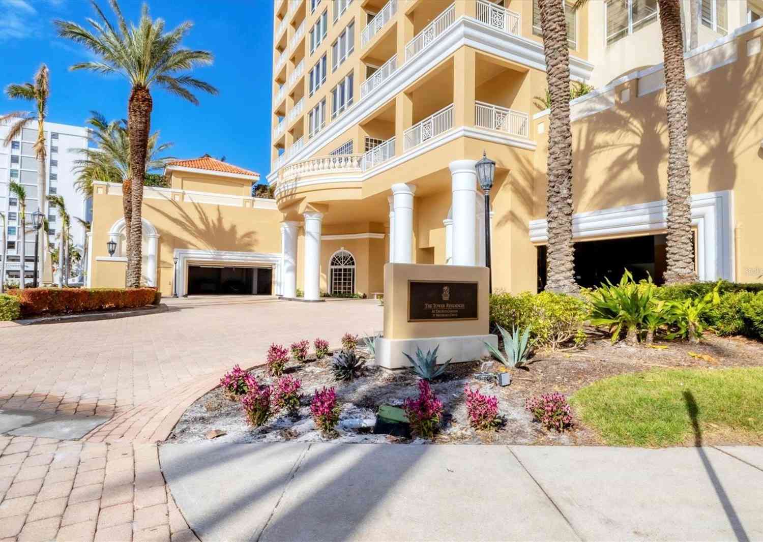 35 Watergate Drive #1203, SARASOTA, Florida image 1