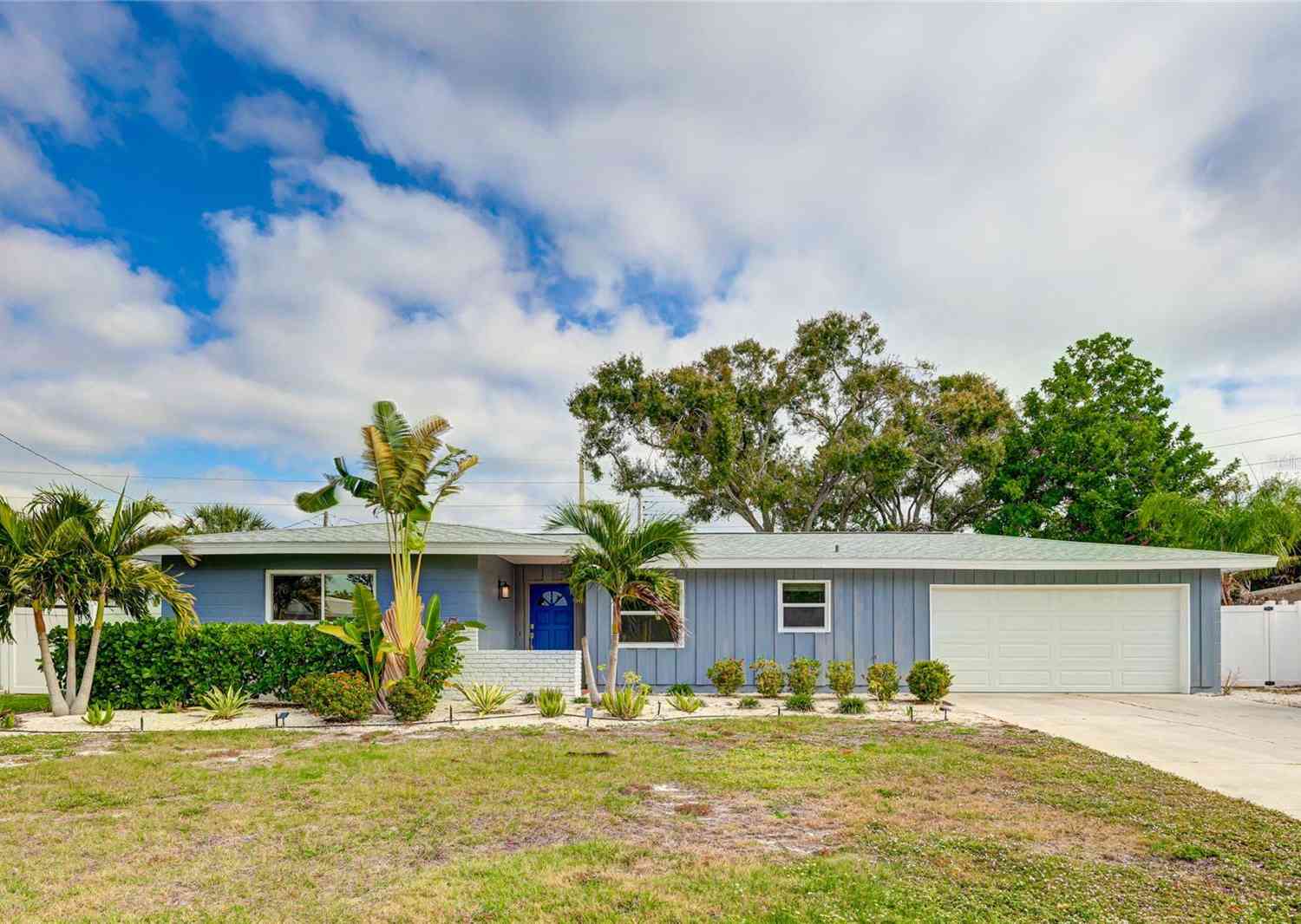 2623 Suncrest Drive, SARASOTA, Florida image 1