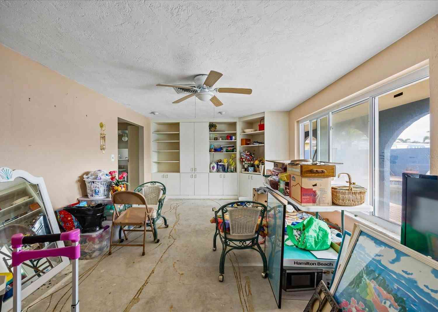 1409 NE 49th Avenue, Saint Petersburg, Florida image 30