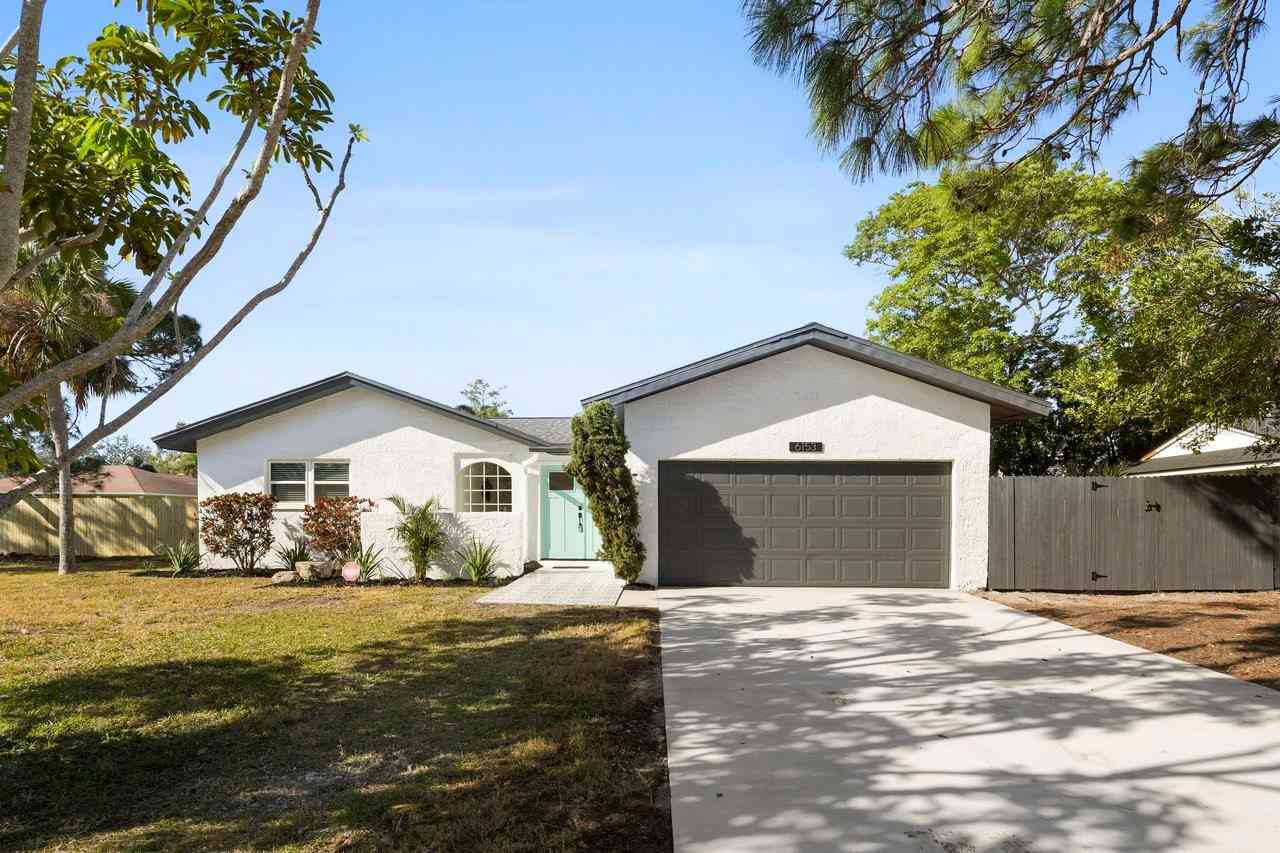 6153 25th Street, Saint Petersburg, Florida image 2