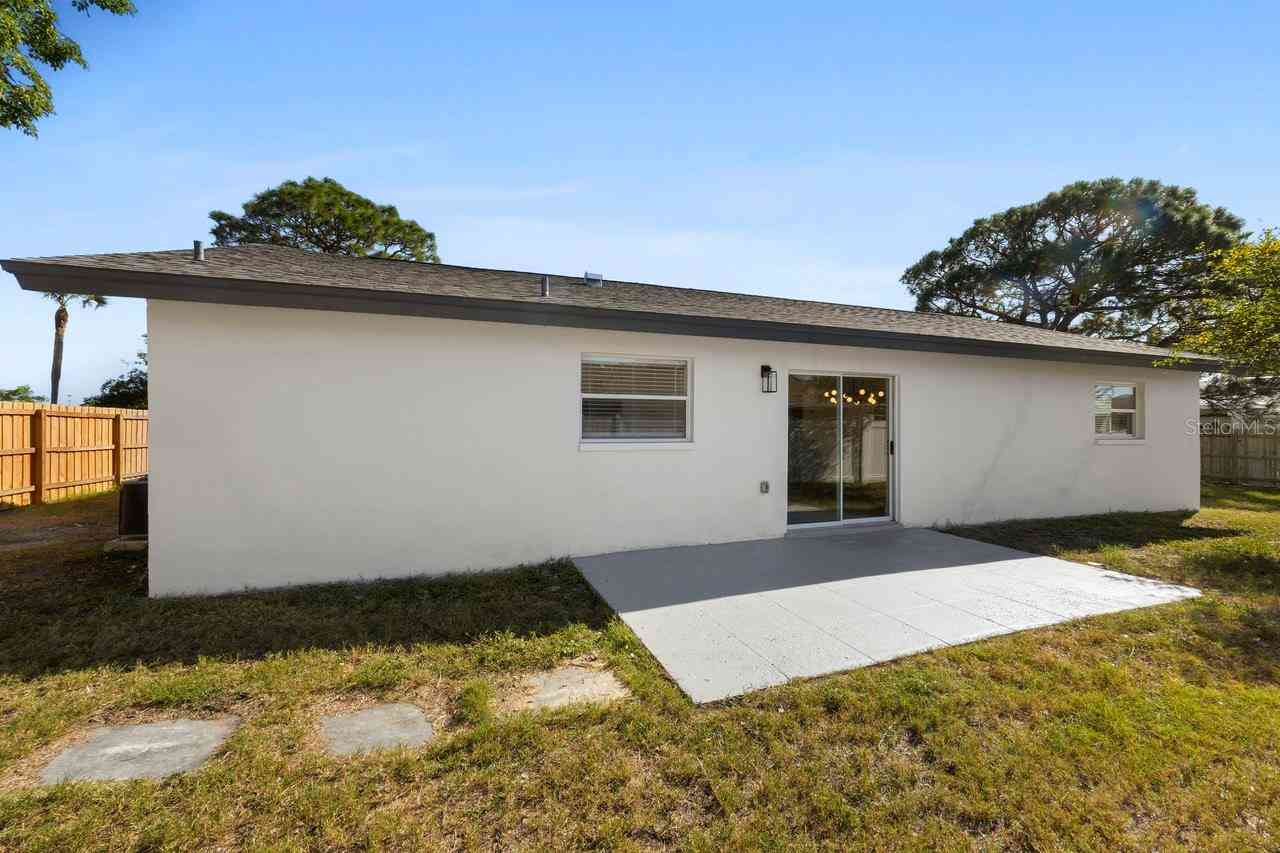 6153 25th Street, Saint Petersburg, Florida image 37