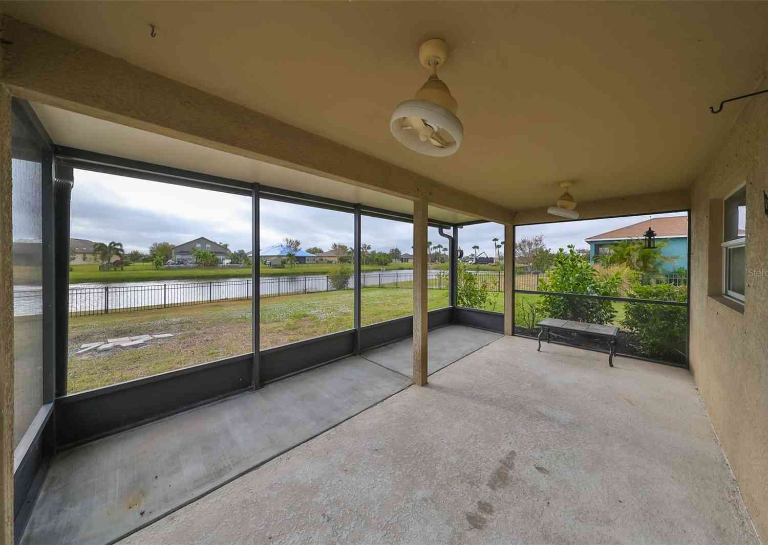 5440 Sandy Shell Drive, Apollo Beach, Florida image 39