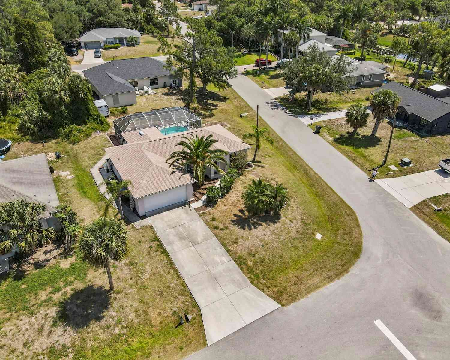 2432 Soprano Lane, NORTH PORT, Florida image 31