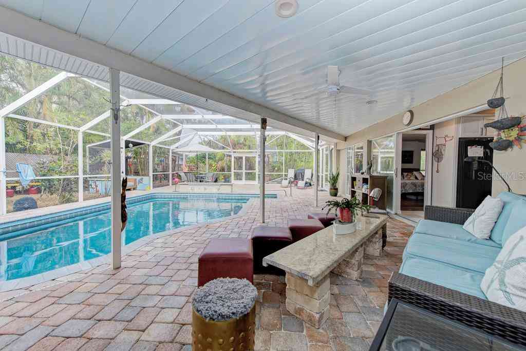 5211 Inverness Drive, SARASOTA, Florida image 47