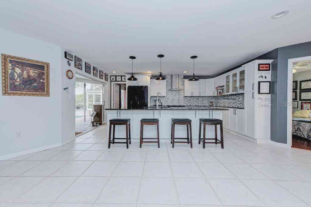 5211 Inverness Drive, SARASOTA, Florida image 19