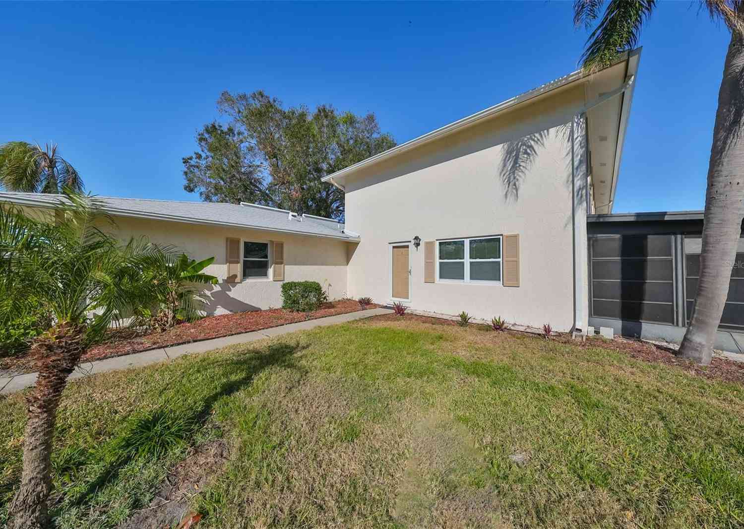 3210 39th Street #C, SAINT PETERSBURG, Florida image 1