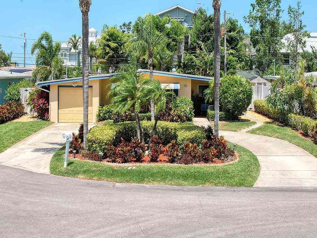 2456 Tradewinds Drive, DUNEDIN, Florida image 1