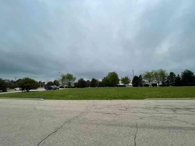 Lot 31 Cobblestone Circle, Harvard, Illinois image 2