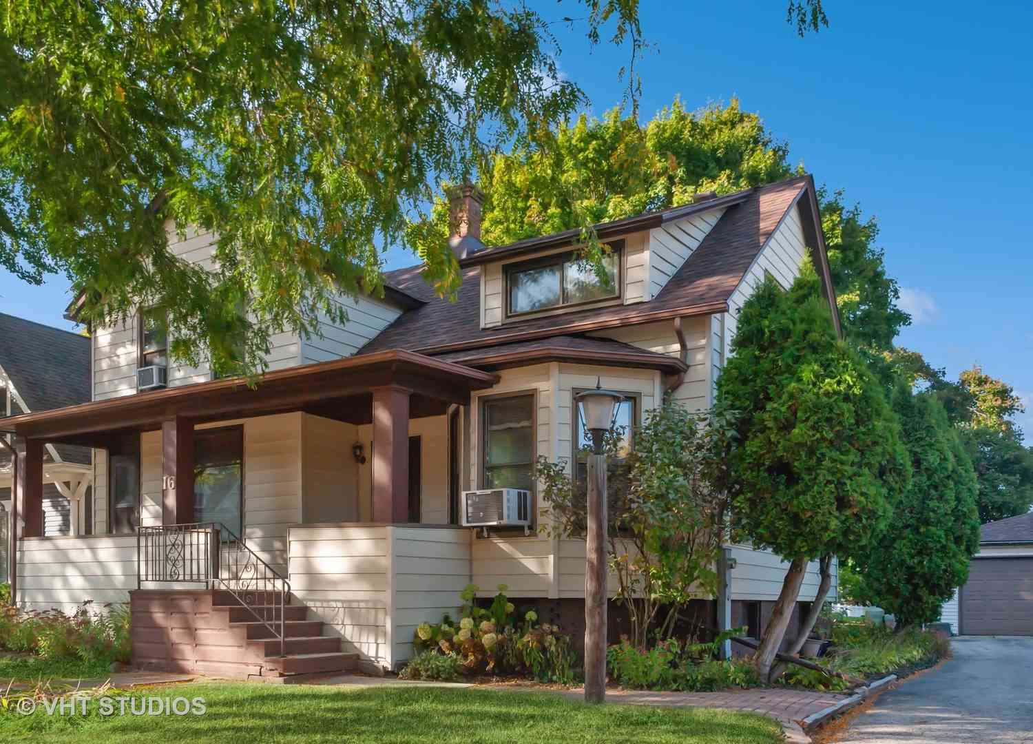 16 E Euclid Avenue, Arlington Heights, Illinois image 2