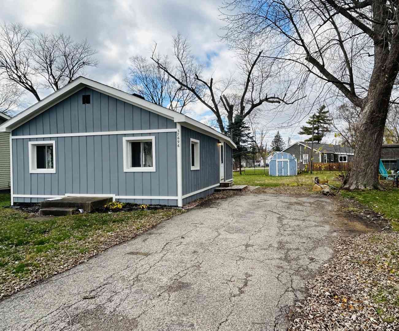 37696 N Lake Vista Terrace, Spring Grove, Illinois image 1