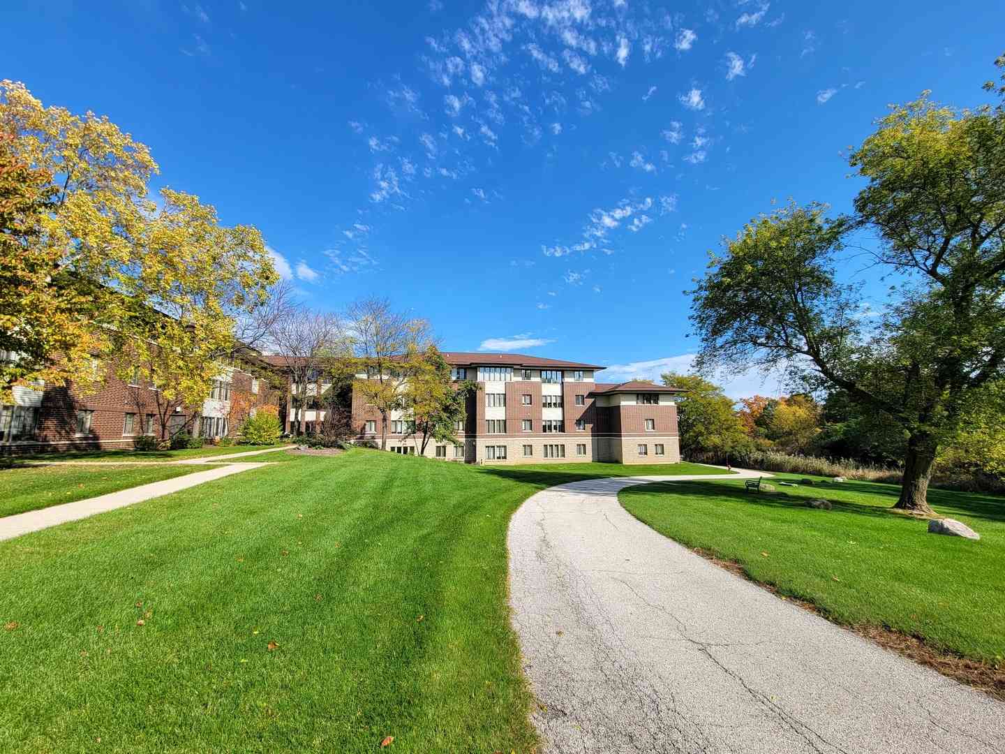 1112 Arbor Circle #1125, Lindenhurst, Illinois image 23