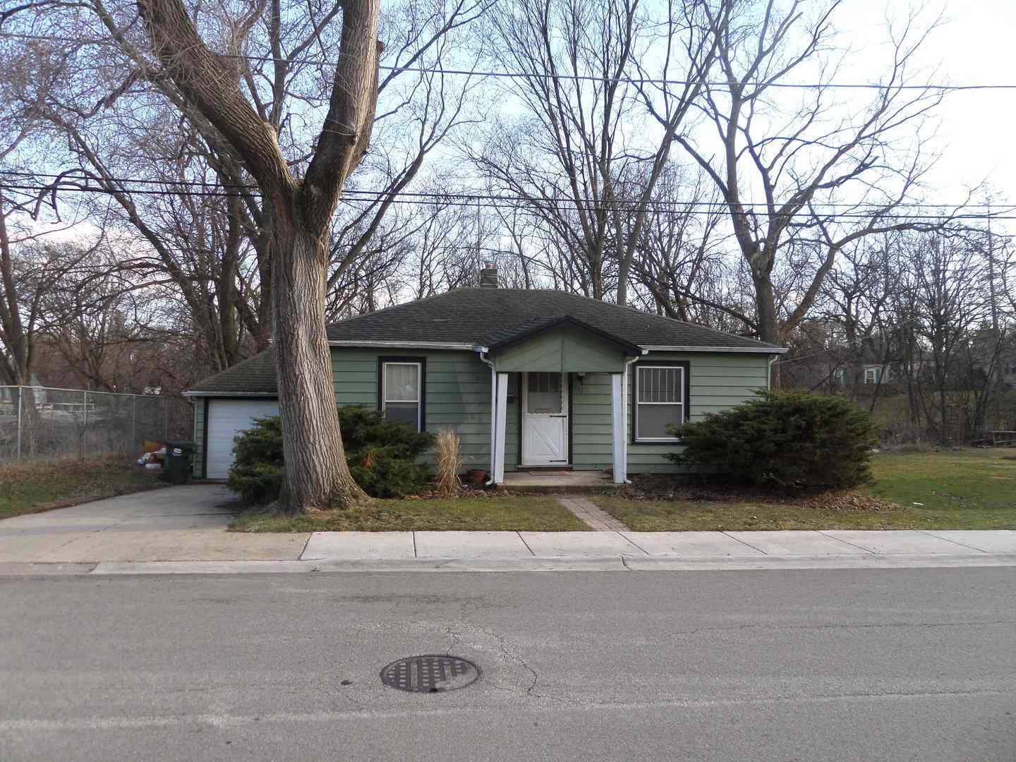 333 W Johnson Street, Palatine, Illinois image 4