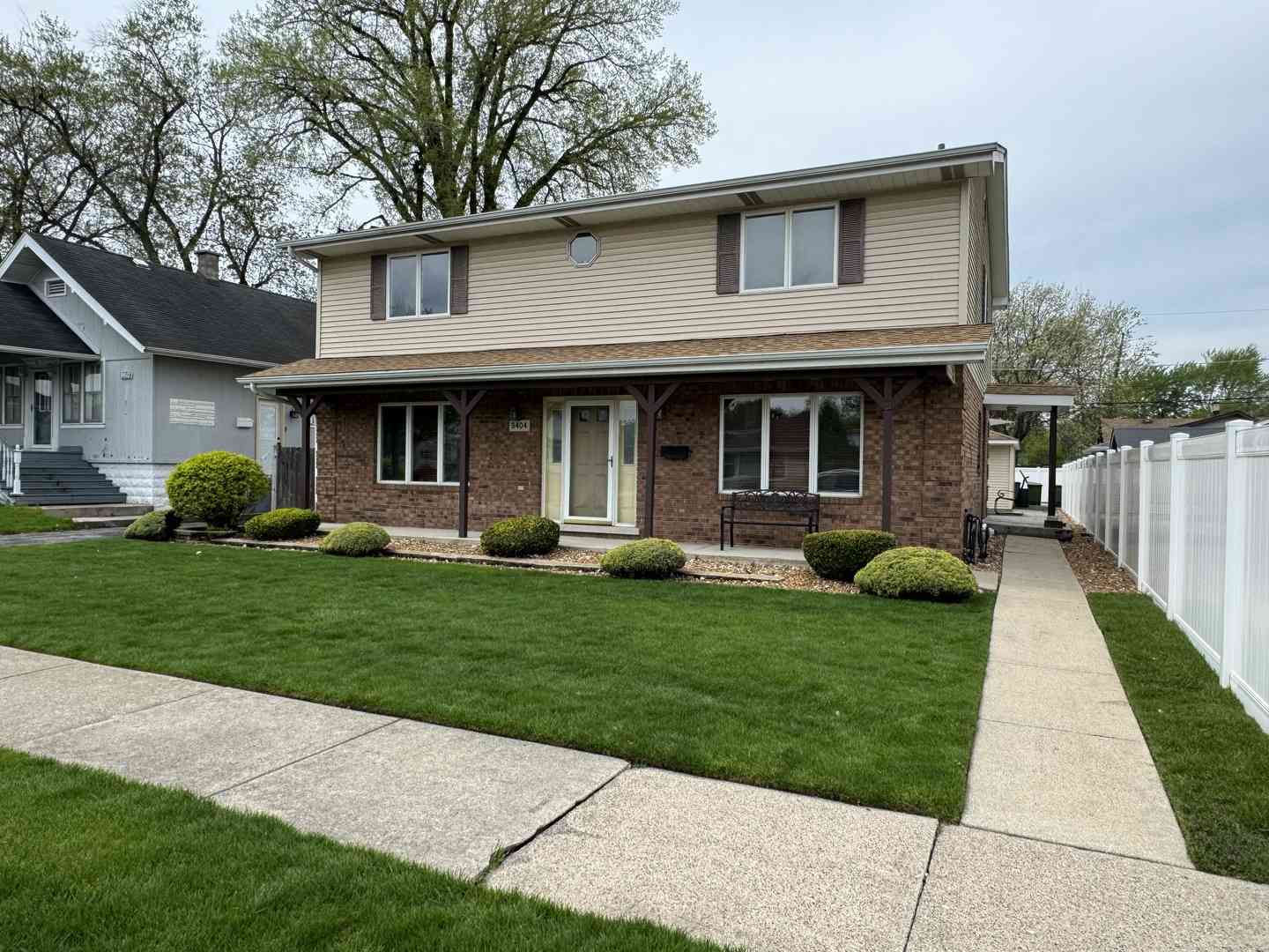 9404 S 54th Court, Oak Lawn, Illinois image 3