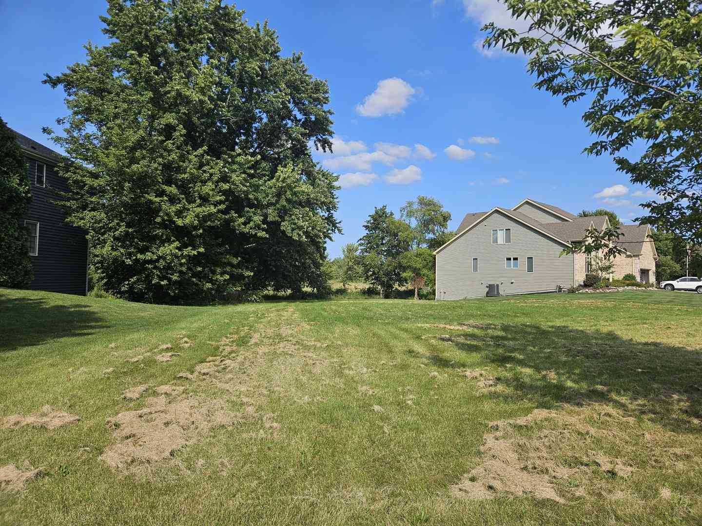 1064 Wedgewood Drive, Crystal Lake, Illinois image 6