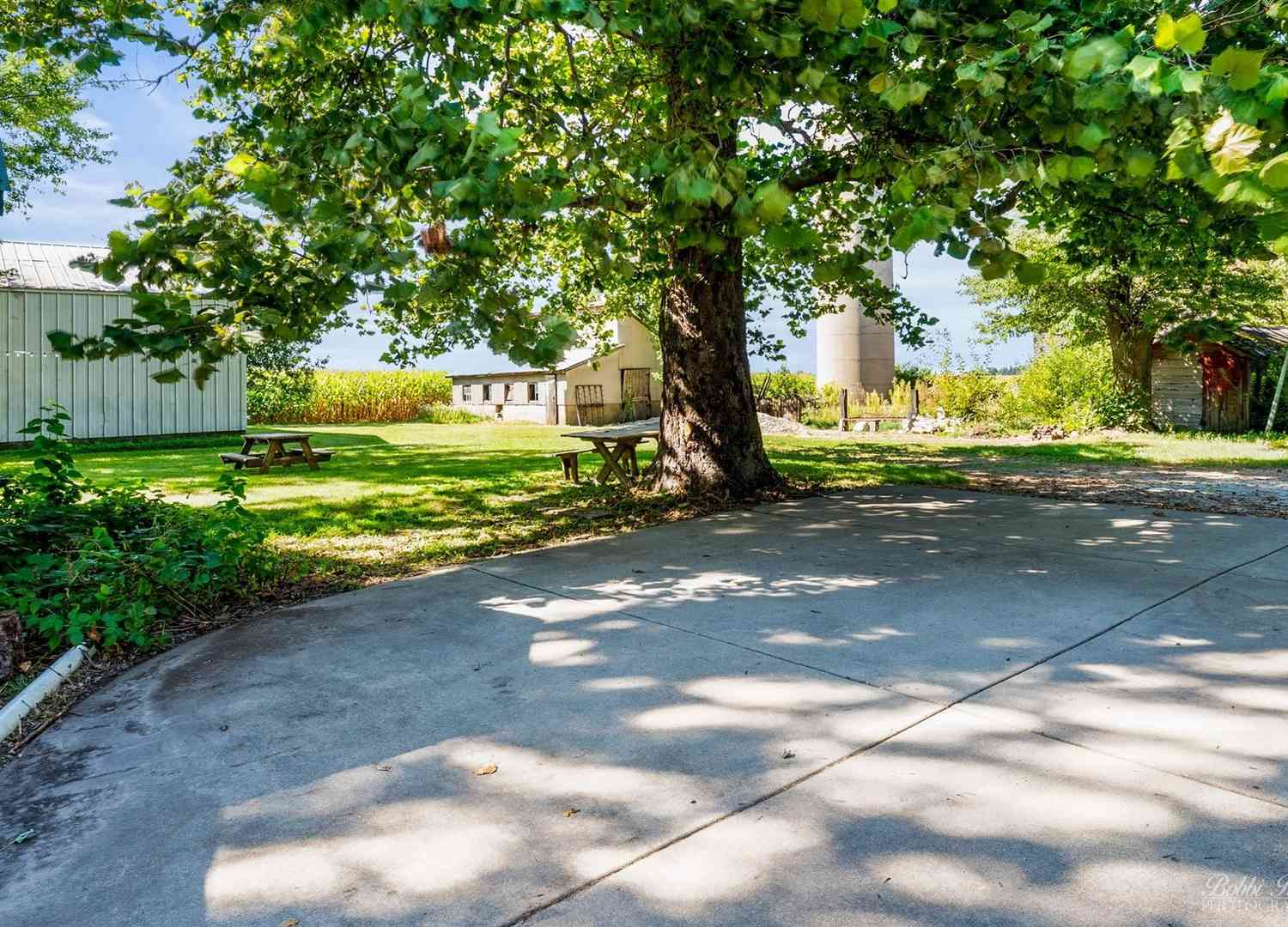 22489 Glidden Road, DeKalb, Illinois image 30