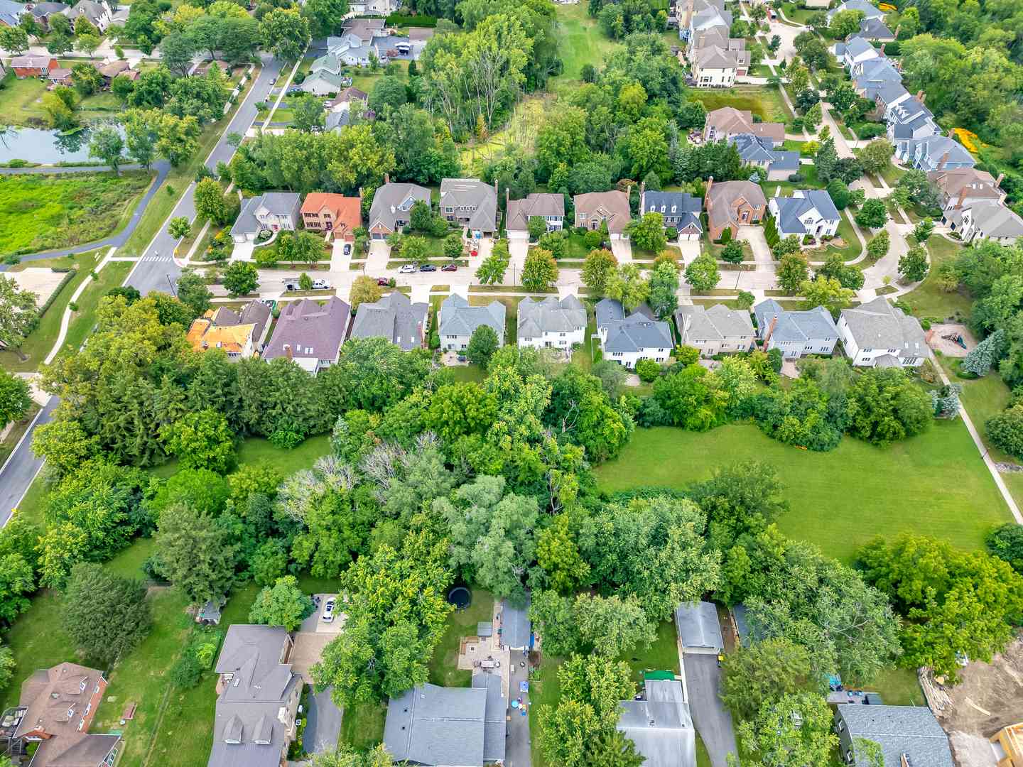 5725 S Wilmette Avenue, Westmont, Illinois image 1