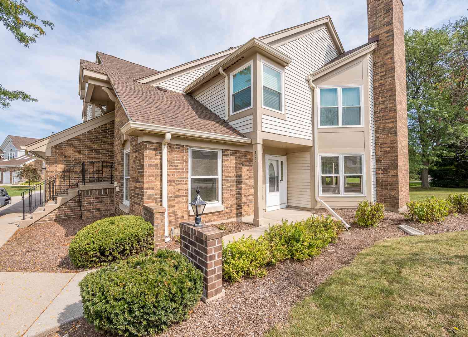 300 Satinwood Terrace #188-3, Buffalo Grove, Illinois image 2