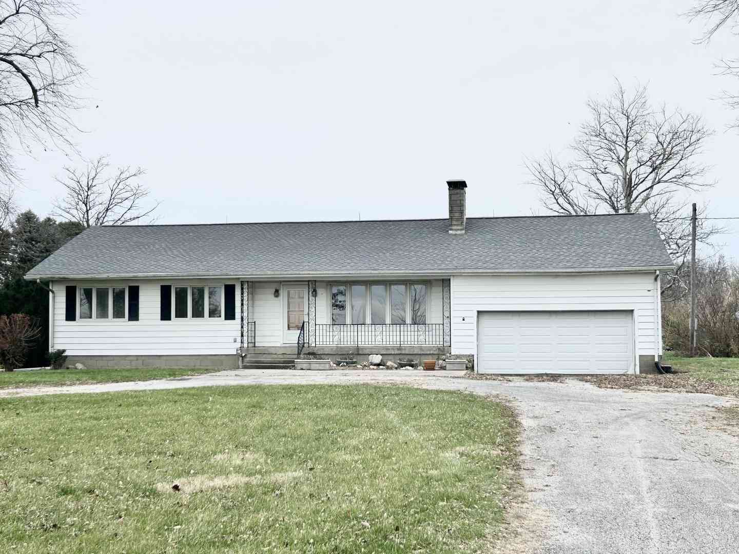 2286 County Road 400 N, Broadlands, Illinois image 1