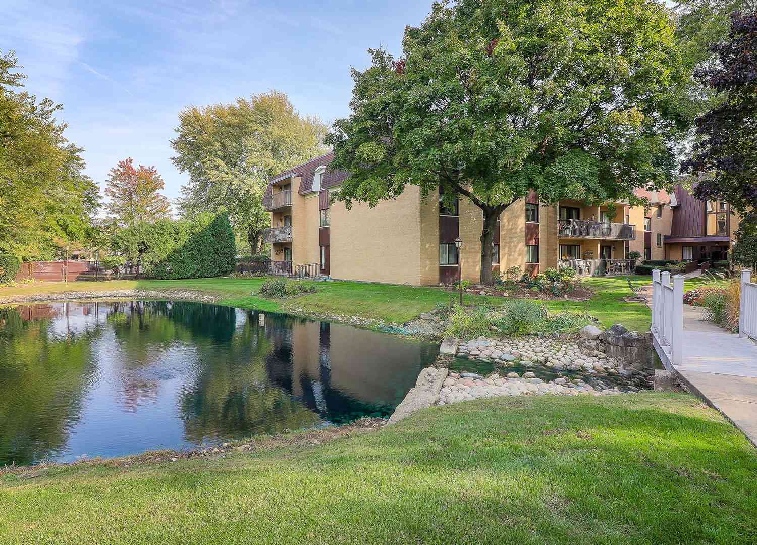 1103 N Mill Street #204, Naperville, Illinois image 24