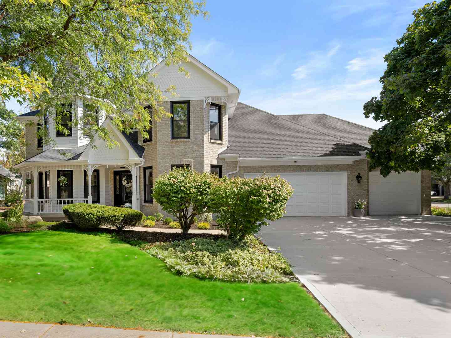 1596 Pine Lake Drive, Naperville, Illinois image 1