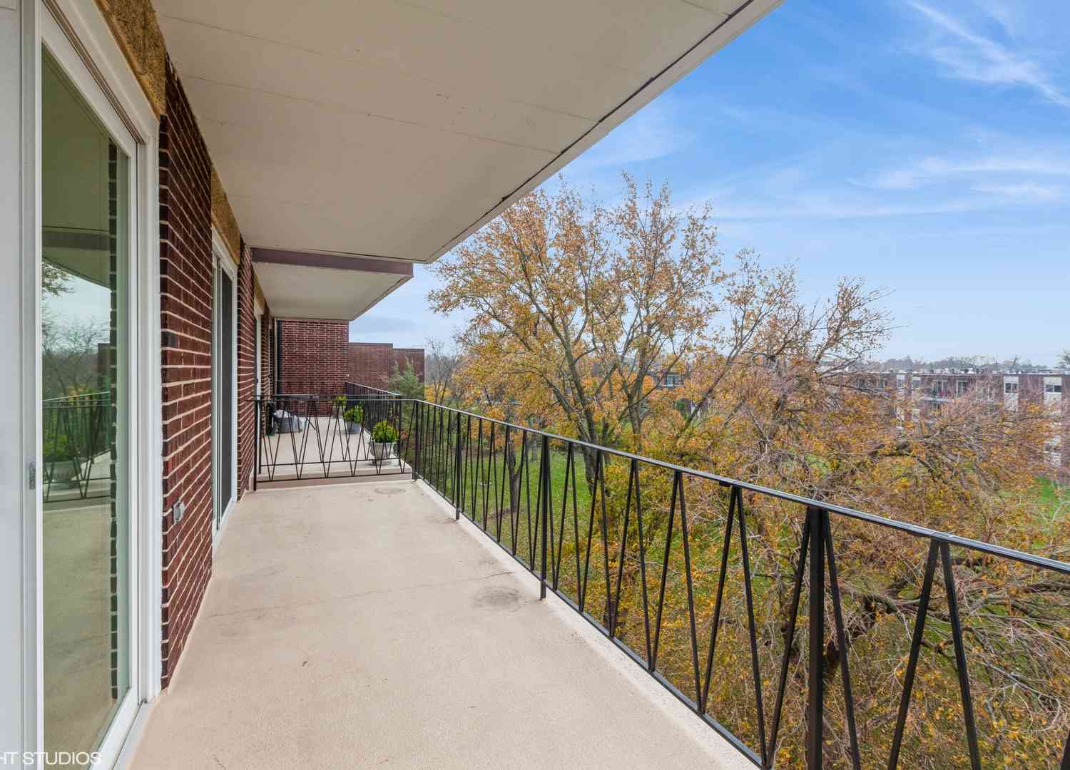 5300 Walnut Avenue #6E, Downers Grove, Illinois image 31