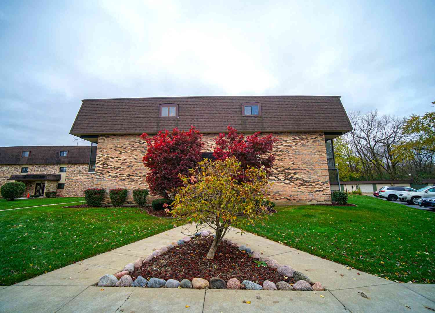 9184 South Road #D, Palos Hills, Illinois image 1