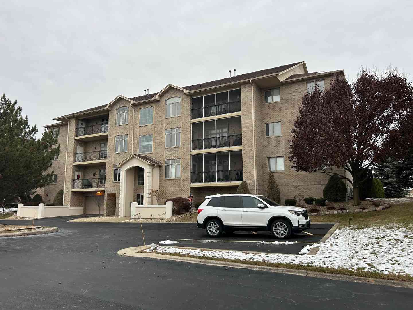 18630 Pine Lake Drive #2A, Tinley Park, Illinois image 2