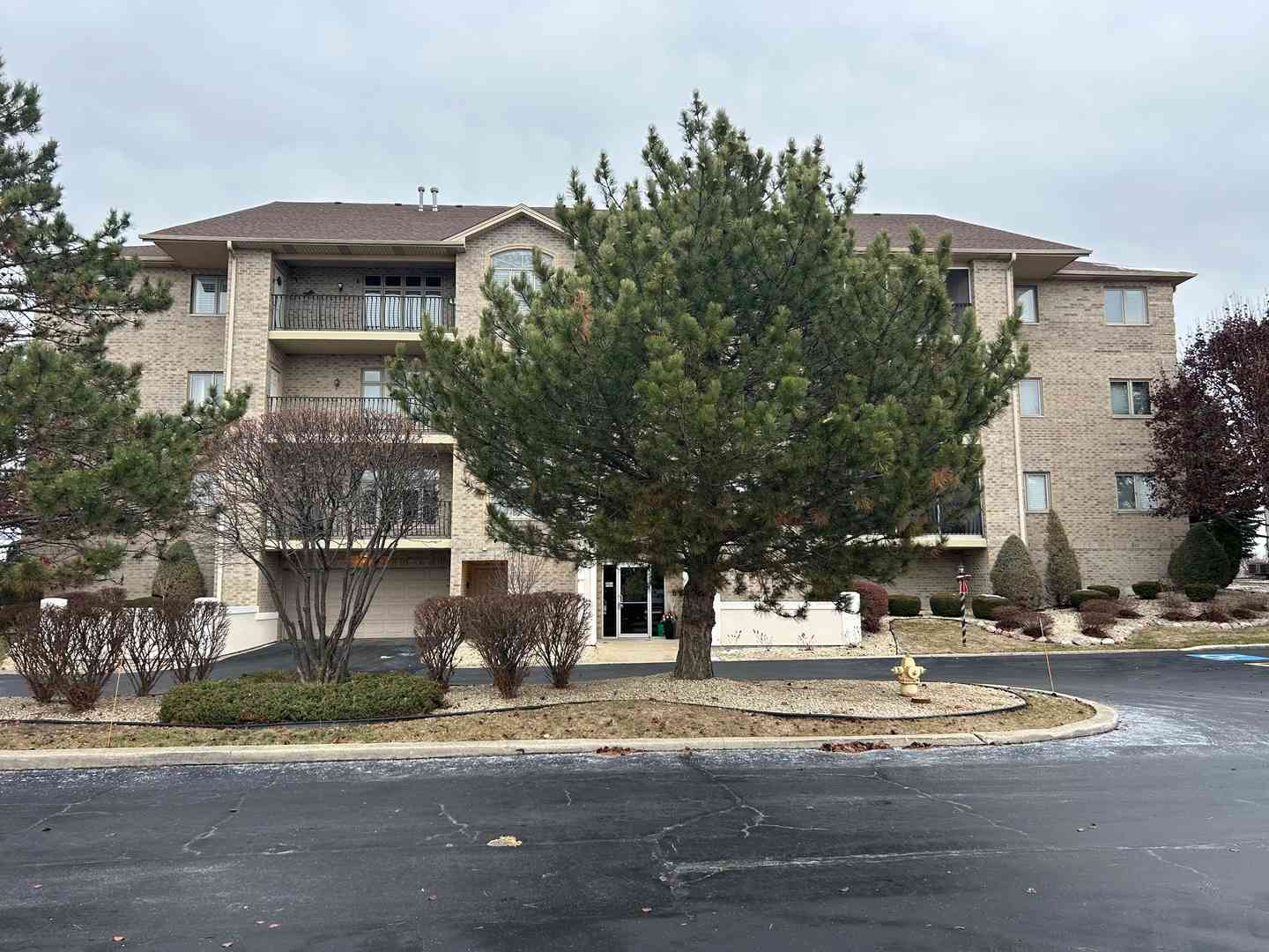 18630 Pine Lake Drive #2A, Tinley Park, Illinois image 1