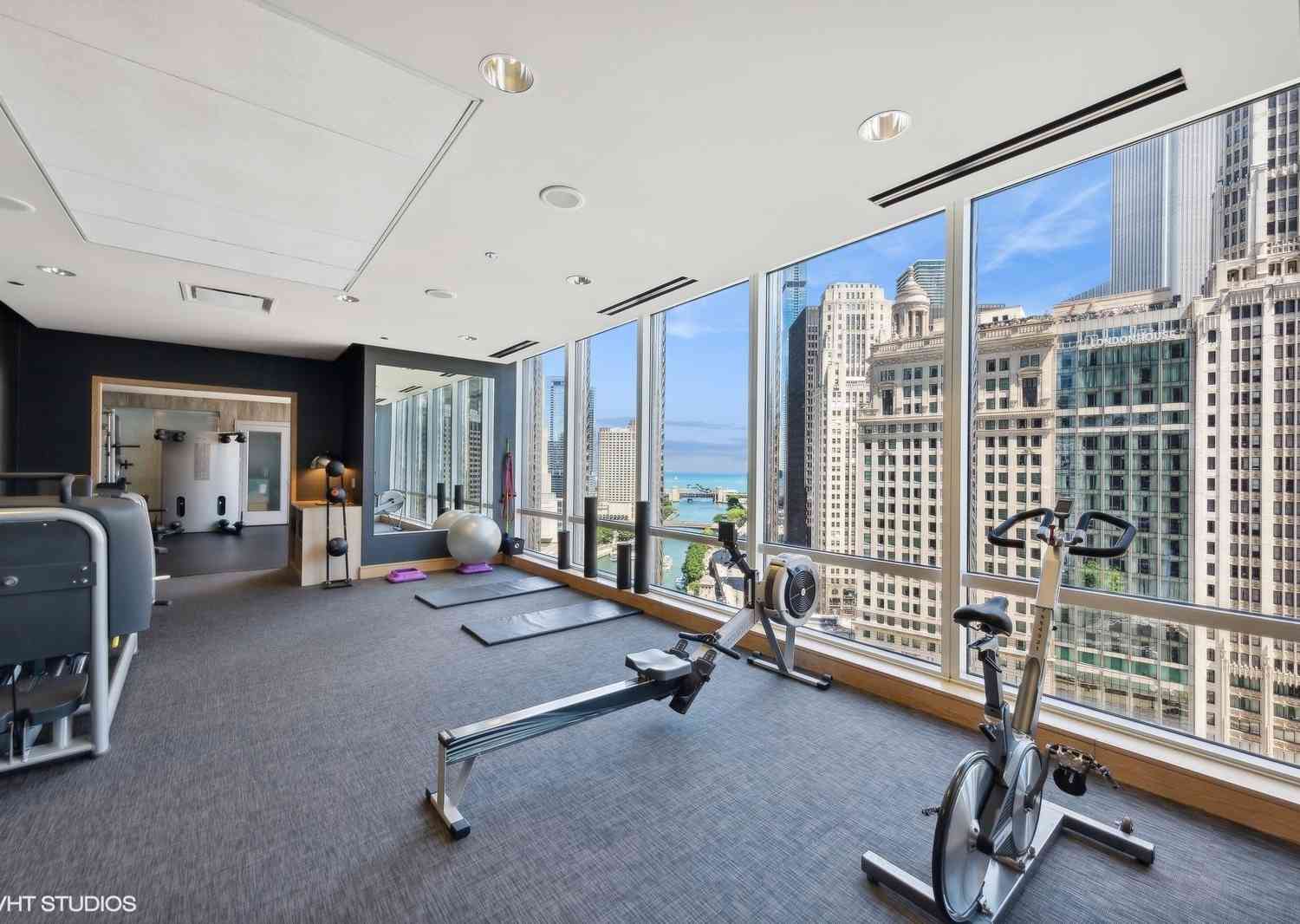 401 N Wabash Avenue #42C, Chicago, Illinois image 17