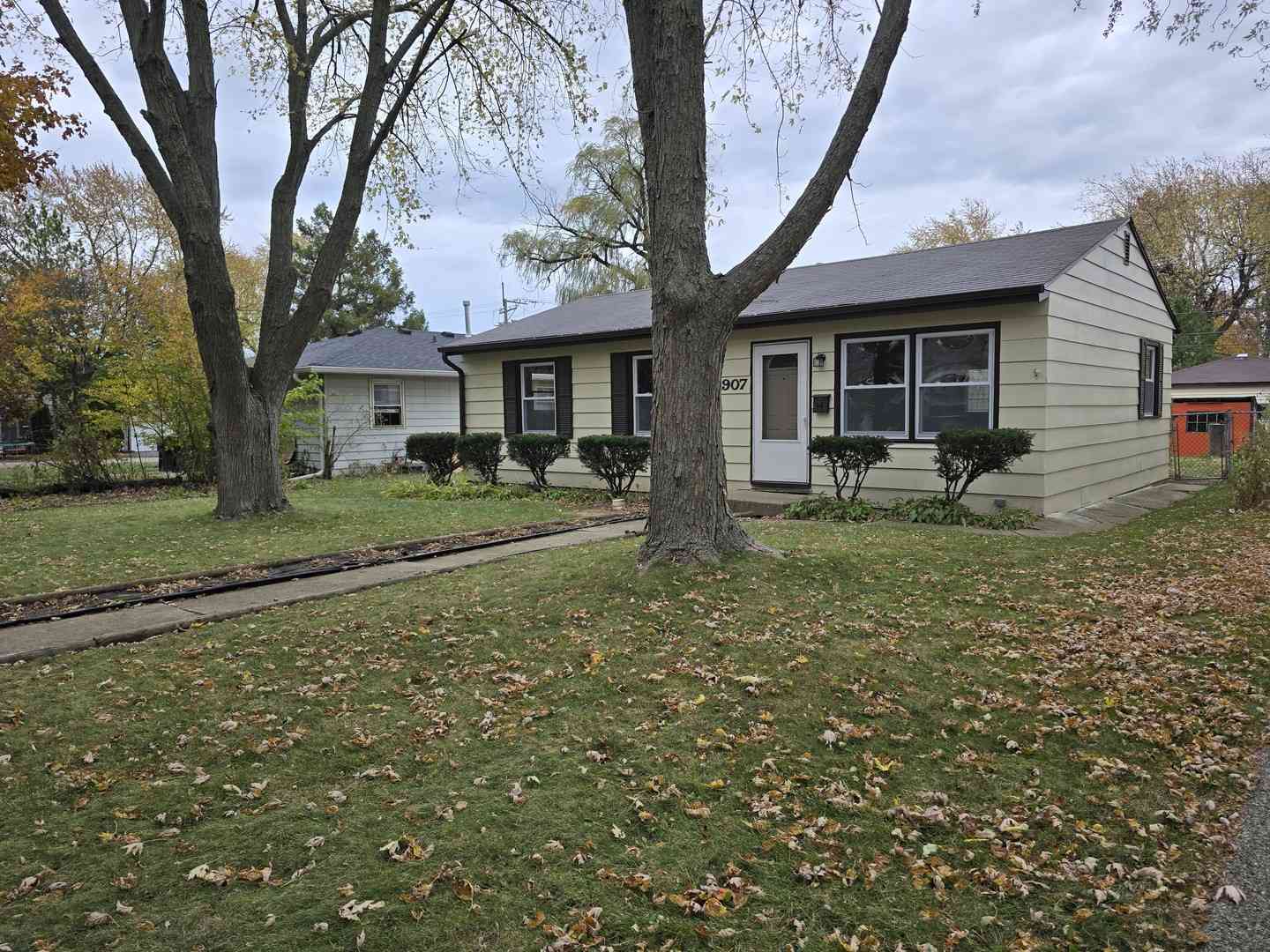 1907 20th Street, Zion, Illinois image 3