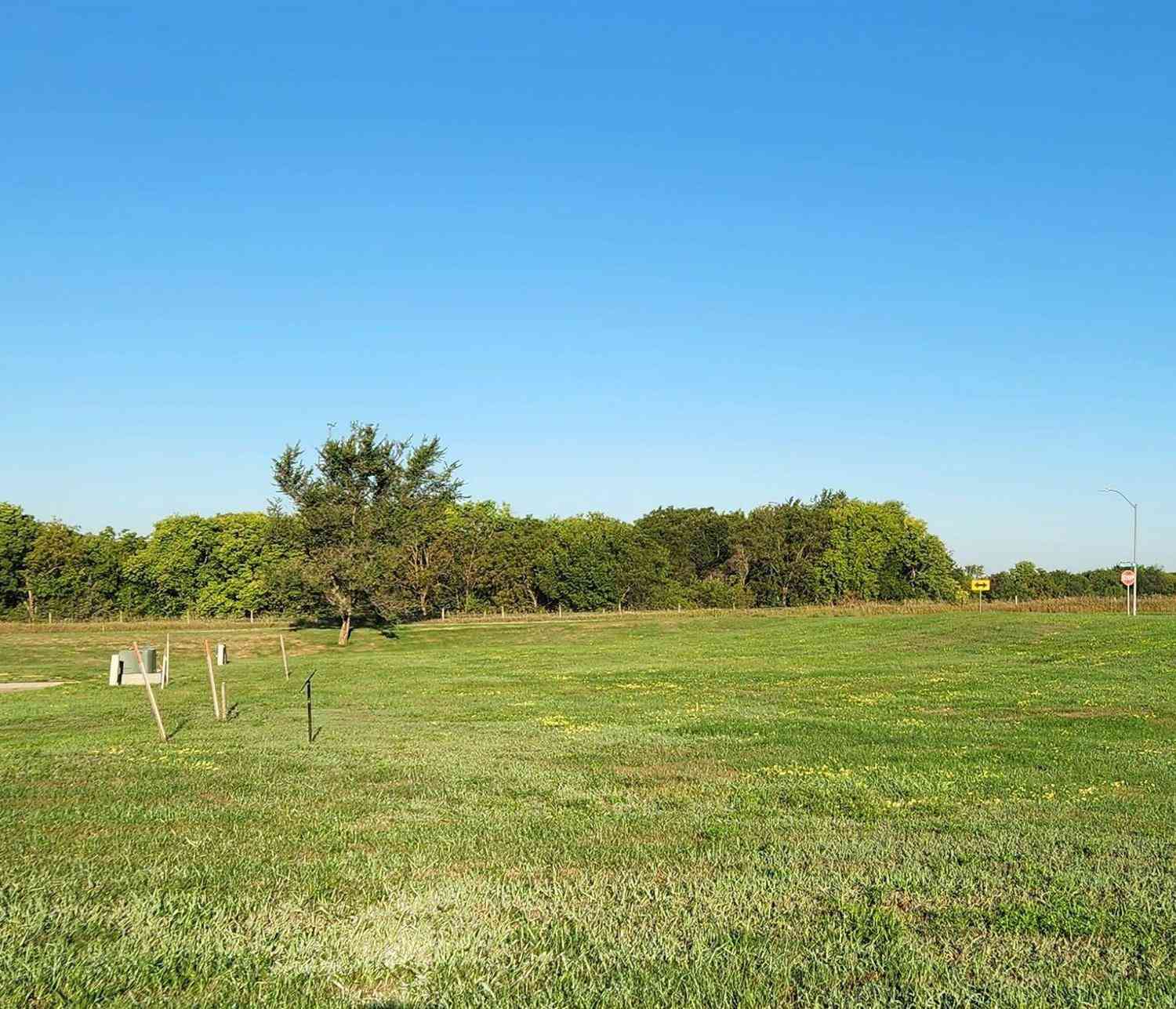 UNIT 1 Mckay Drive, Knoxville, Iowa image 6