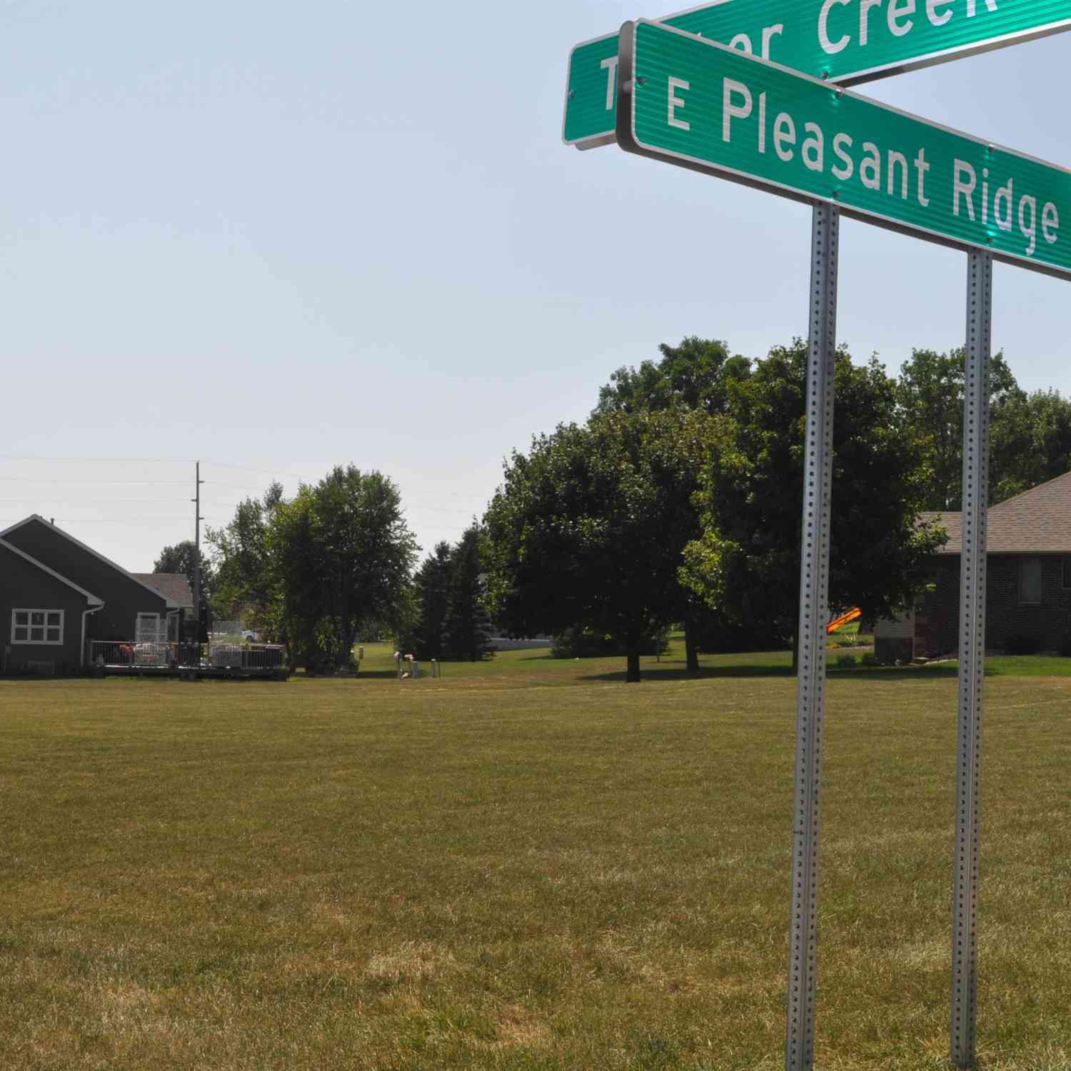 E Timber Creek Drive, Carroll, Iowa image 2