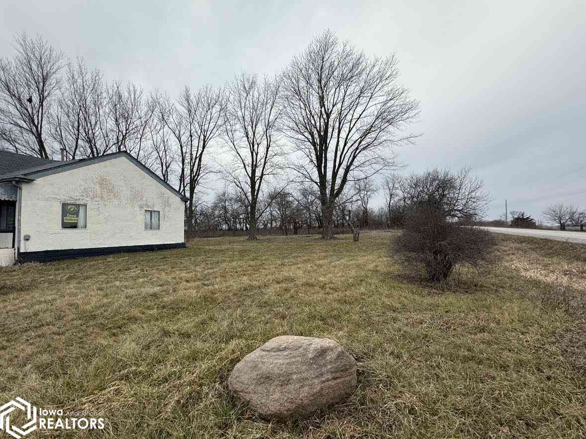 23823 Dewey Road, Centerville, Iowa image 4