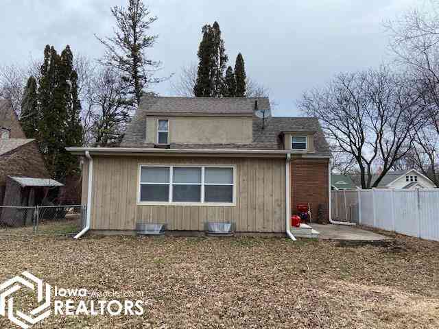 1115 1st Street, Mason City, Iowa image 14