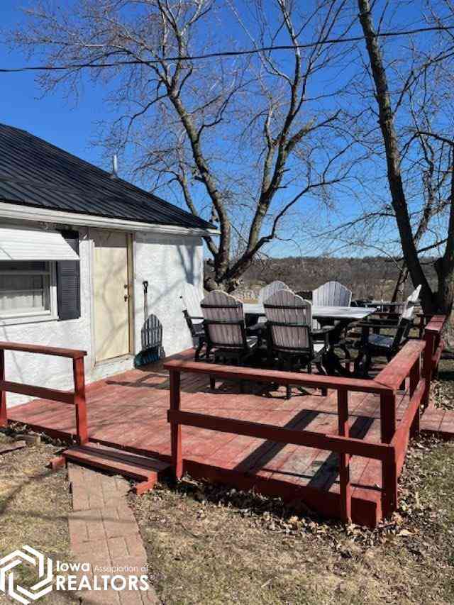 1001 Valley Drive, Centerville, Iowa image 3