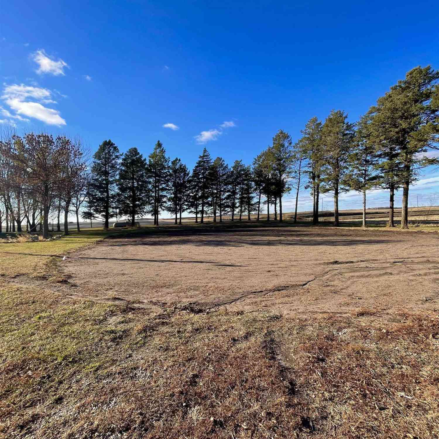 4908 100th Avenue, Ledyard, Iowa image 2