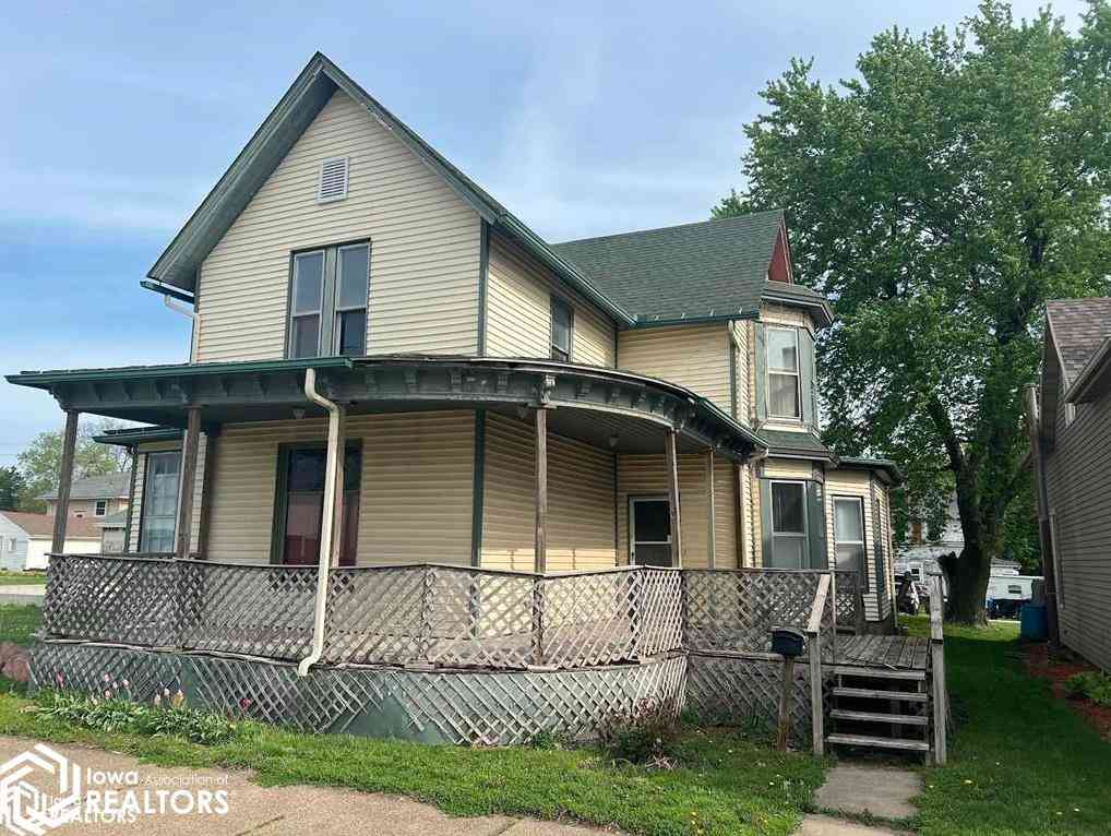 511 W Adams Street, Creston, Iowa image 1