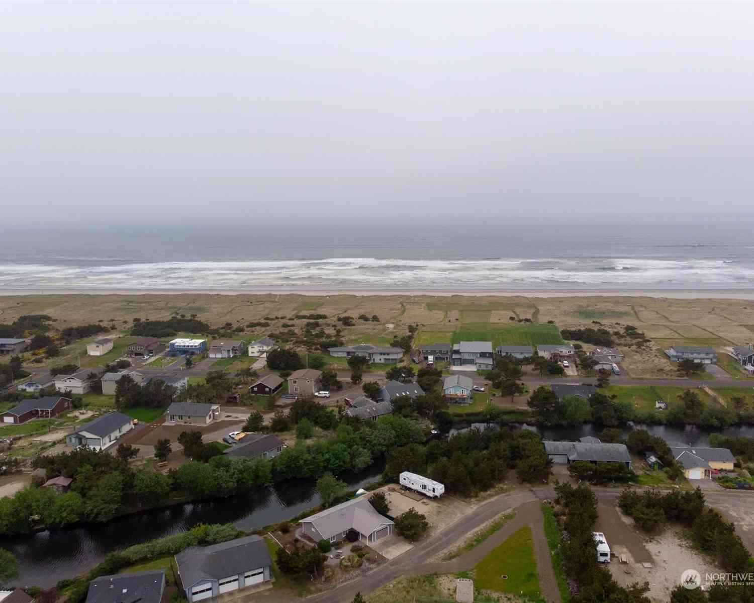 32202 J Place, Ocean Park, Washington image 37